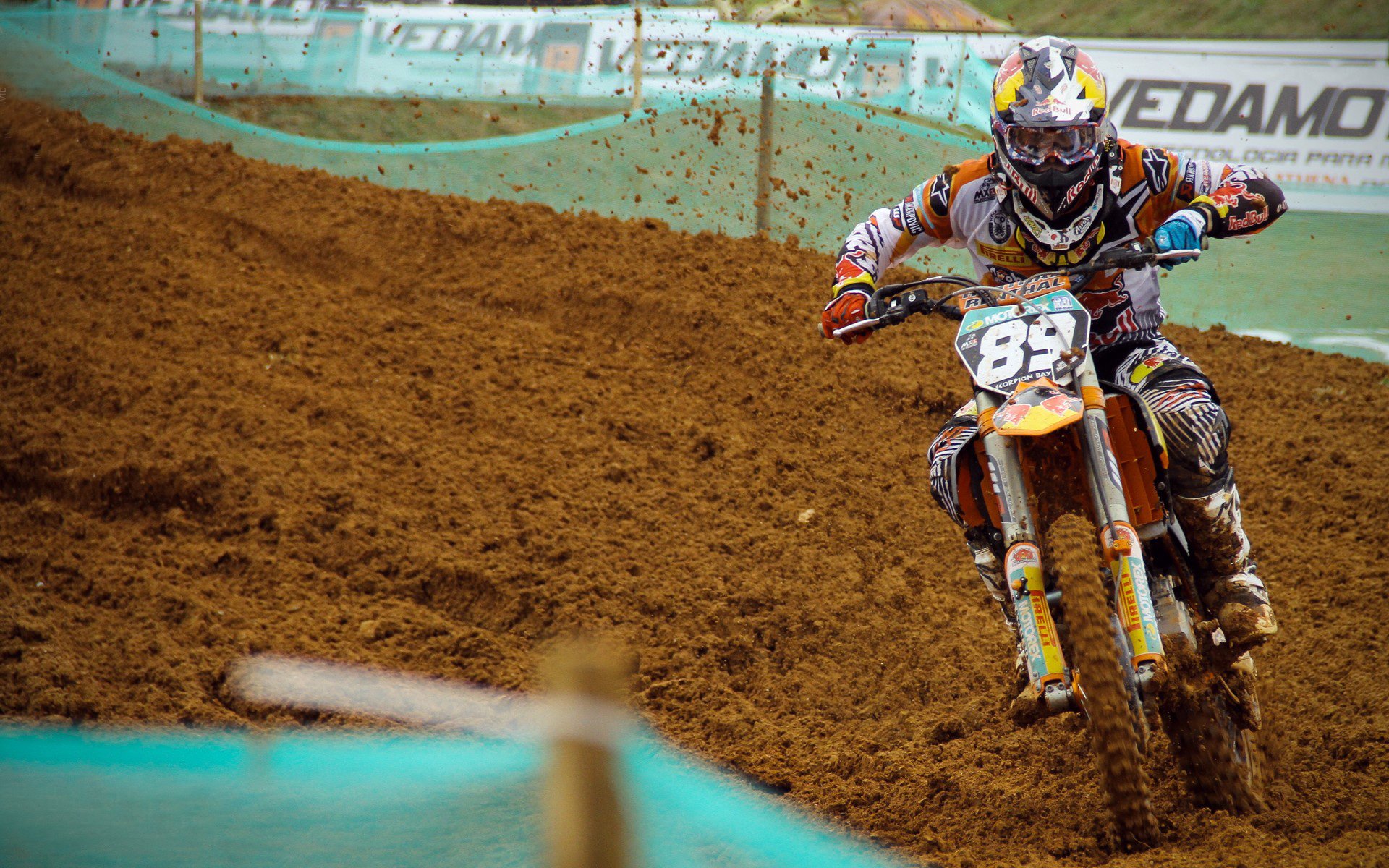 王楚钦马龙配对夺得世乒赛男双冠军,马龙和王楚钦男双决赛