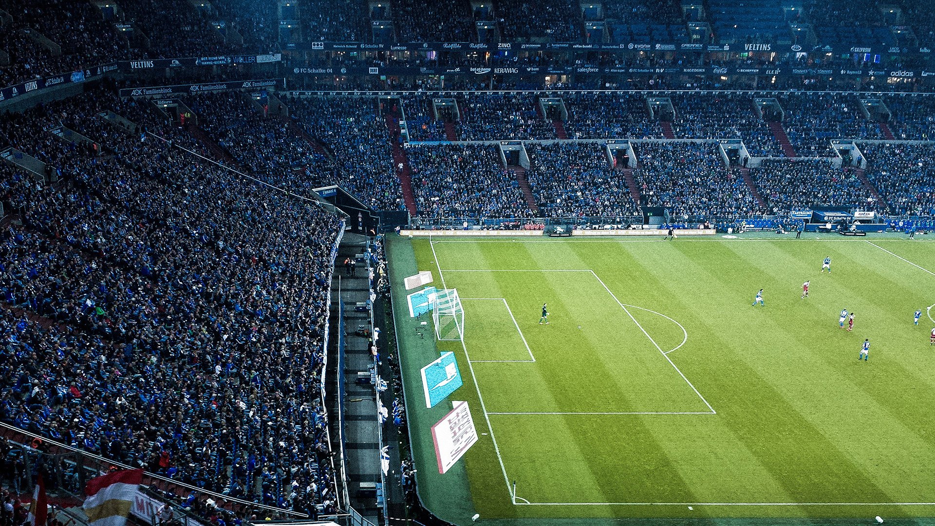 五大联赛是否通过压迫位置错位制造反击漏洞，五大联赛打法